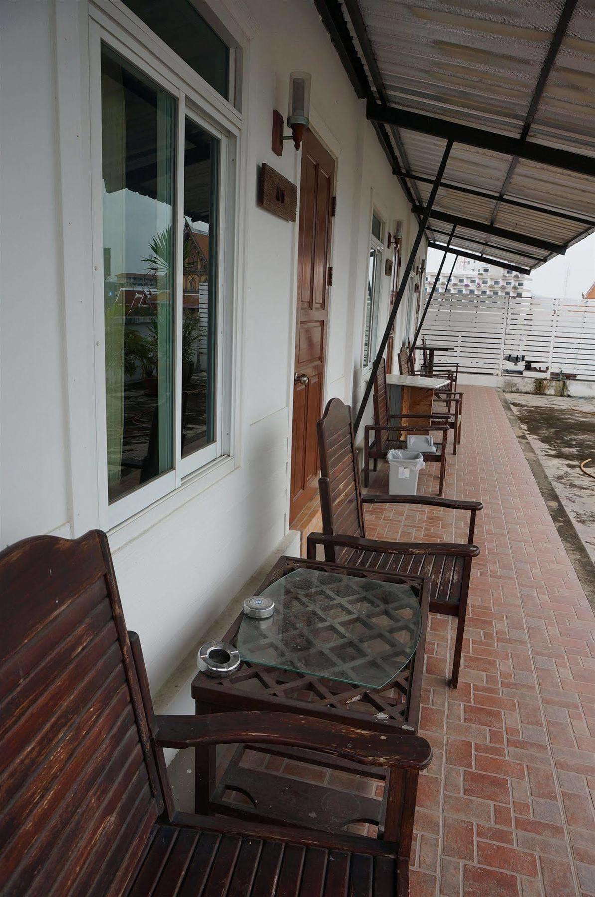 Sand Inn Hotel Хуа Хин Екстериор снимка